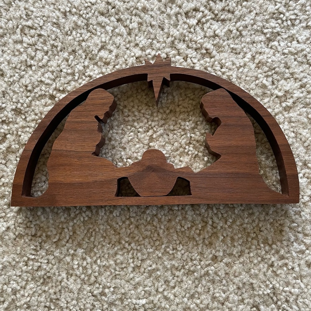 Wooden Nativity Scene Decor